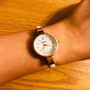 White thin bracelet watch